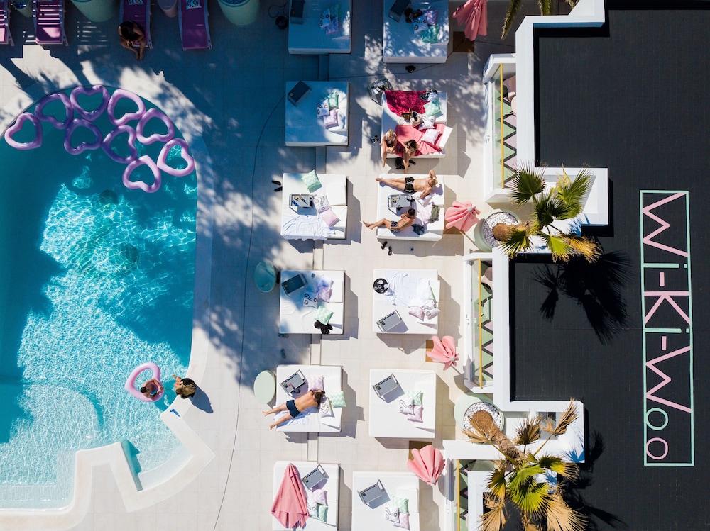 Wi-Ki-Woo Boutique Hotel — Swimming pool in San Antonio, Balearic Islands