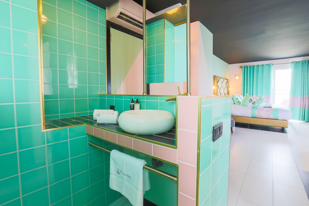 Wi-Ki-Woo Boutique Hotel — Hotel rooms in San Antonio, Balearic Islands