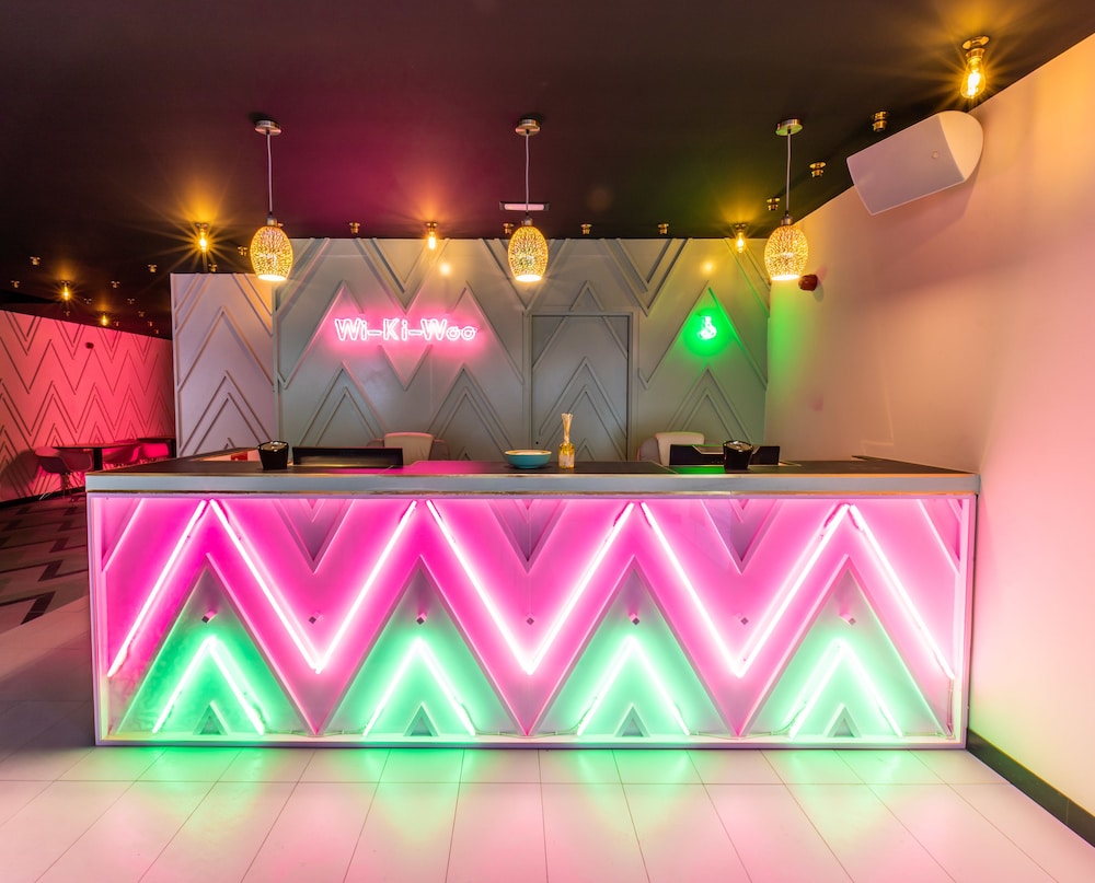 Wi-Ki-Woo Boutique Hotel — Restaurant & bars in San Antonio, Balearic Islands