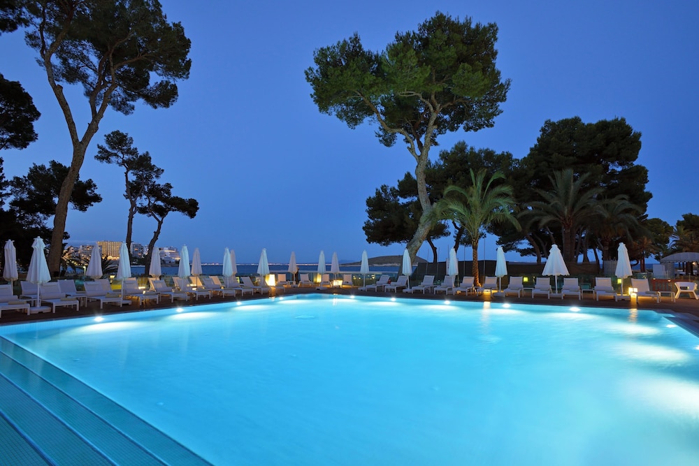 Melia South Beach — Swimming pool in Magaluf, Balearic Islands