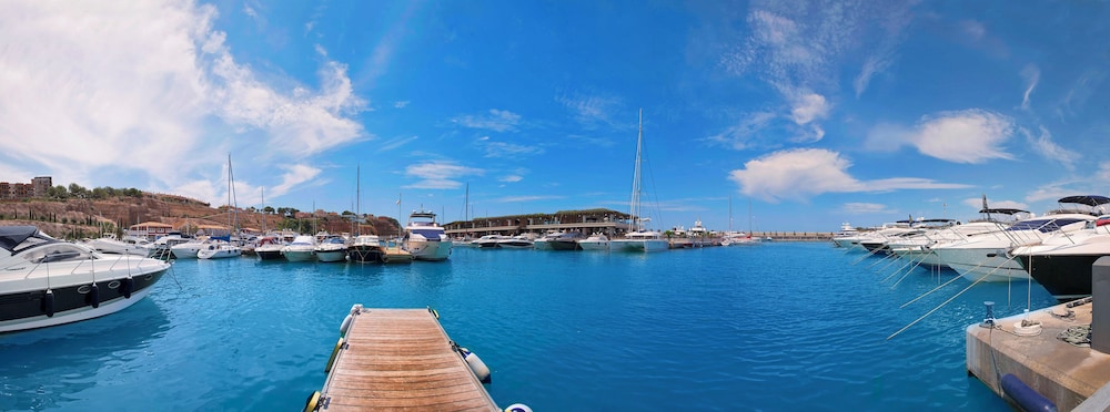 Melia South Beach — Attractions in the area in Magaluf, Balearic Islands