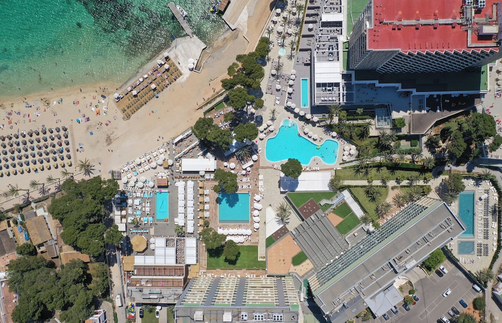 Melia South Beach — Swimming pool in Magaluf, Balearic Islands
