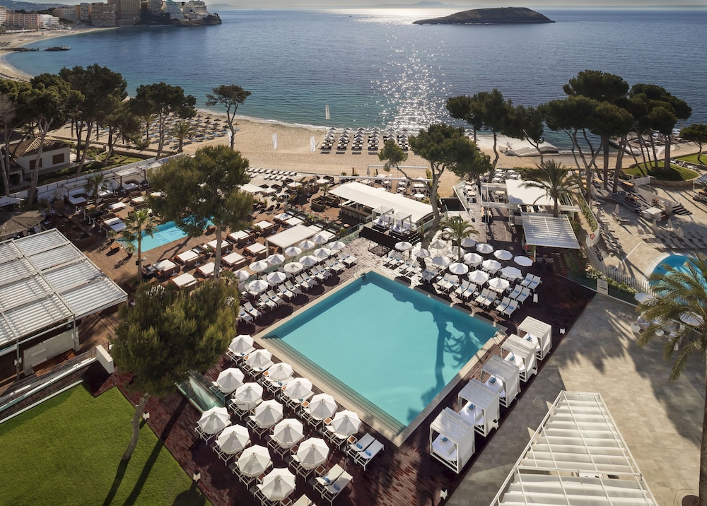 Melia South Beach — Swimming pool in Magaluf, Balearic Islands