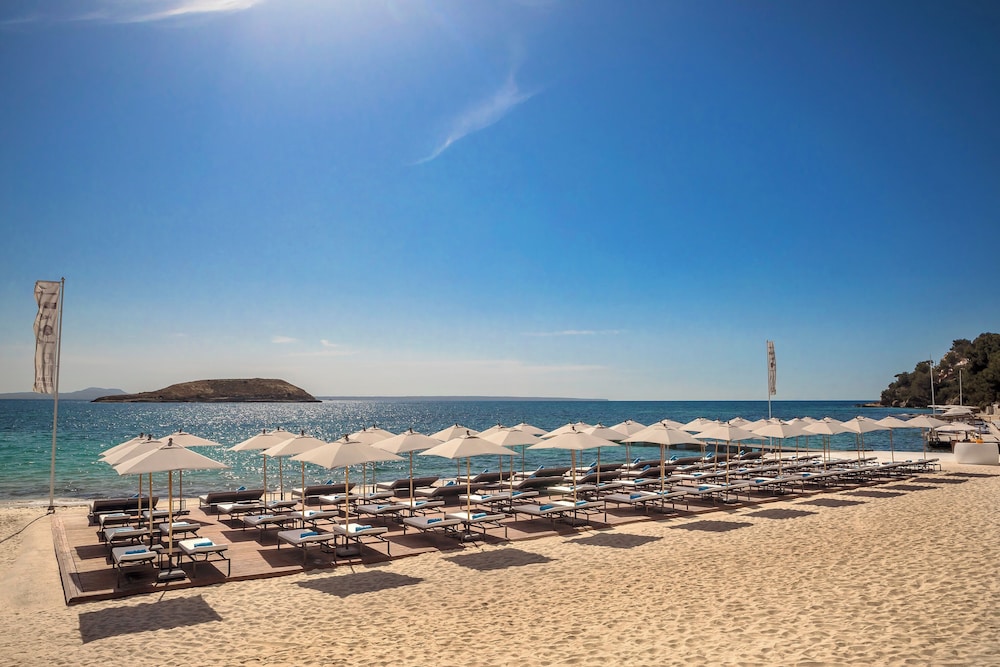 Melia South Beach — Beach in Magaluf, Balearic Islands