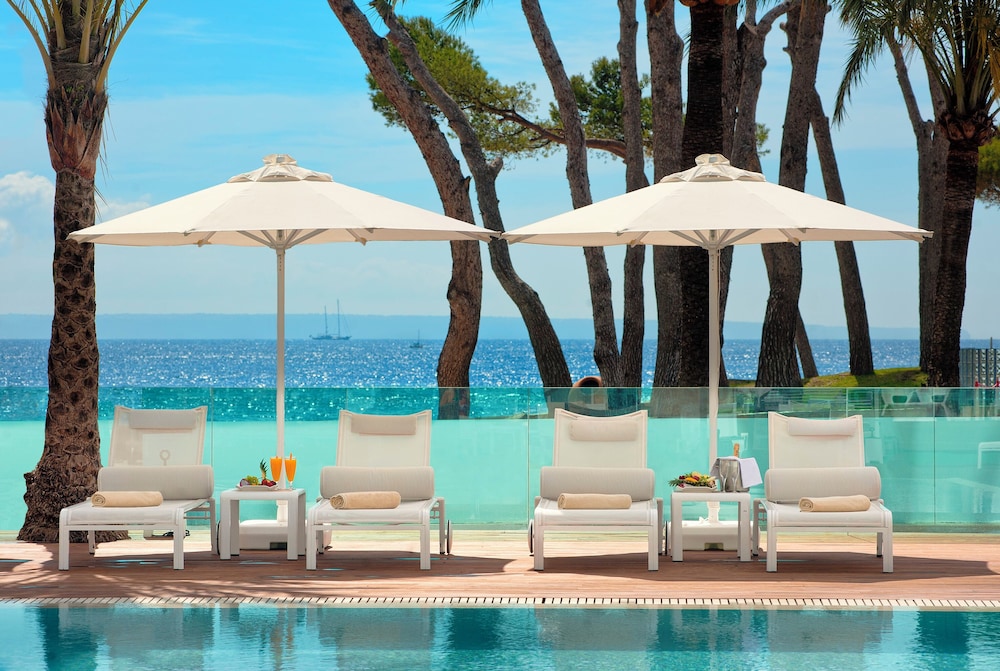 Melia South Beach — Swimming pool in Magaluf, Balearic Islands