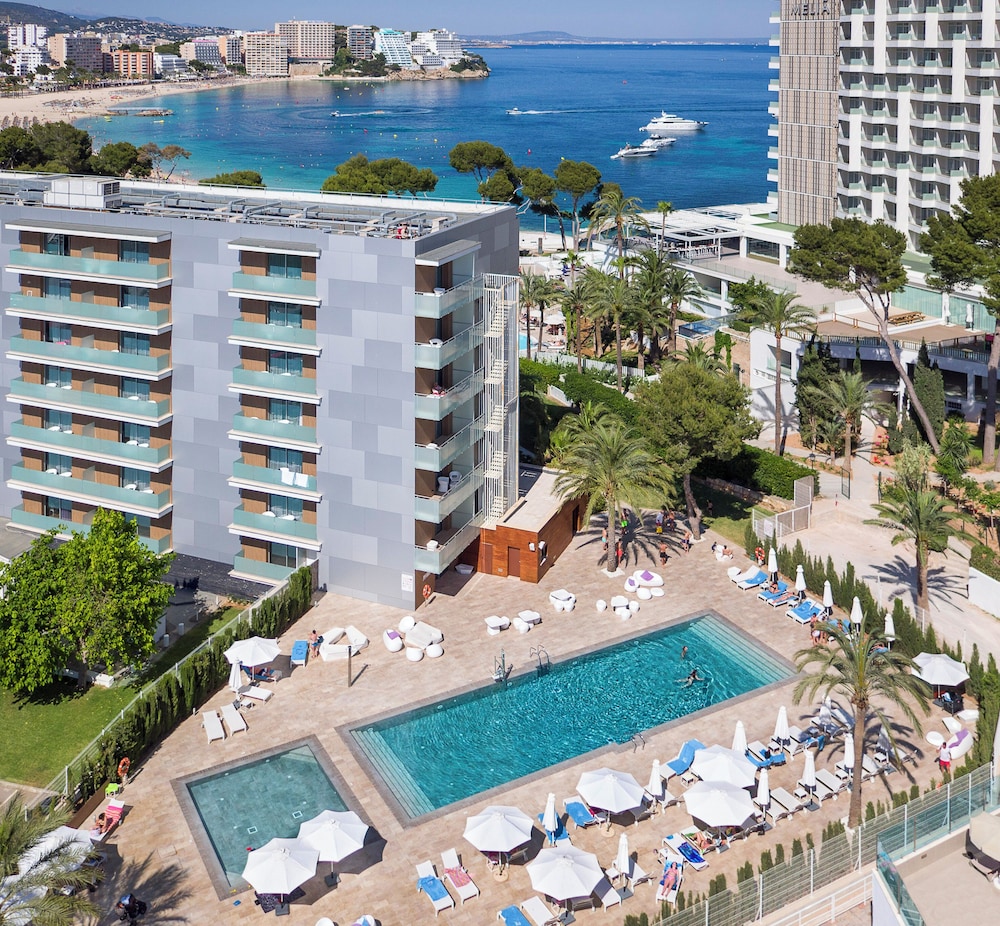 Melia South Beach — Swimming pool in Magaluf, Balearic Islands