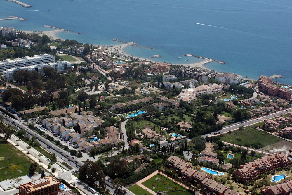Hotel BlueBay Banús — Attractions in the area in Marbella, Andalusia