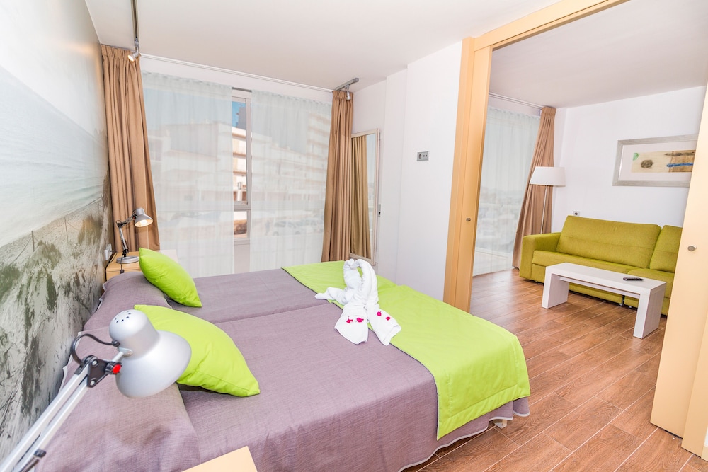 Eix Platja Daurada Hotel & Spa — Hotel rooms in Can Picafort, Balearic Islands