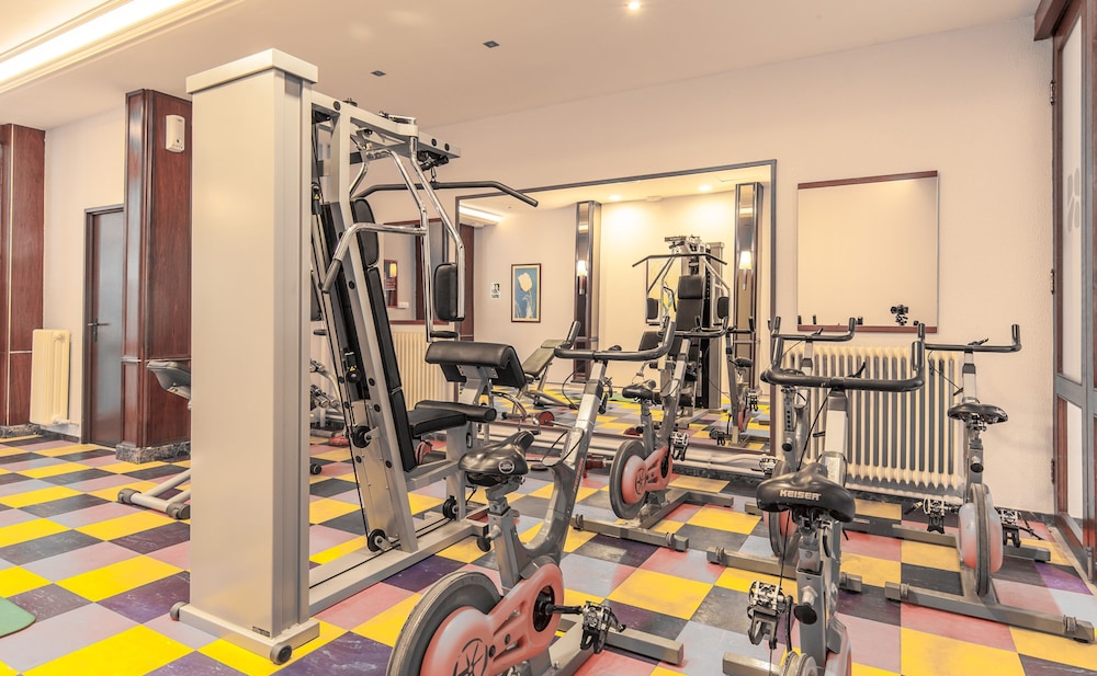 BLUESEA Montevista Hawai — Facilities in Lloret de Mar, Catalonia
