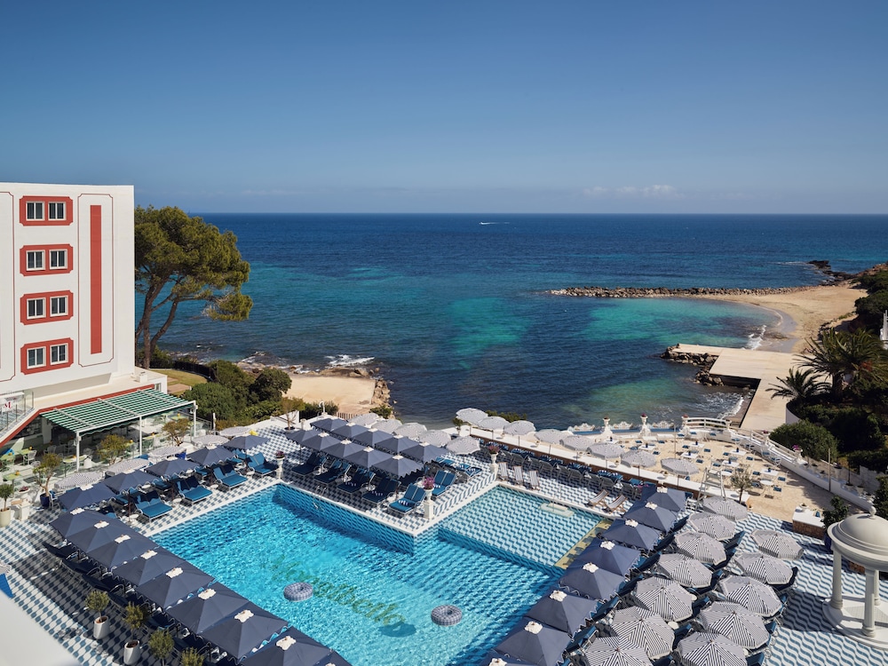 Hotel Mongibello Ibiza — Swimming pool in Santa Eulalia, Balearic Islands