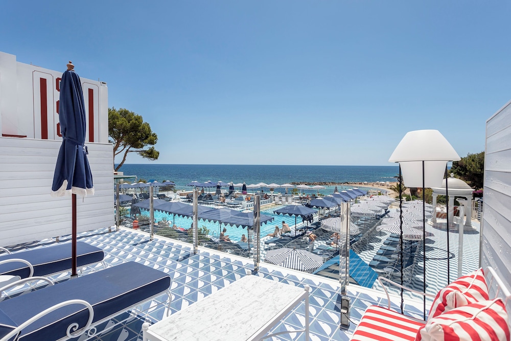 Hotel Mongibello Ibiza — Beach in Santa Eulalia, Balearic Islands