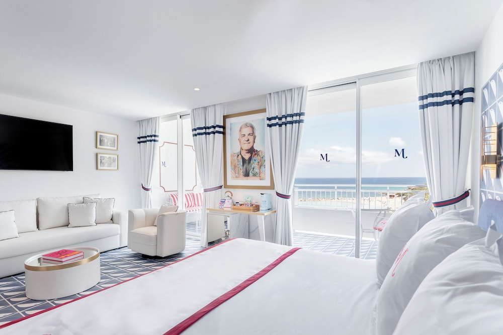 Hotel Mongibello Ibiza — Hotel rooms in Santa Eulalia, Balearic Islands