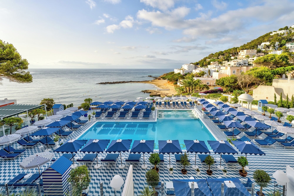 Hotel Mongibello Ibiza — Main photo in Santa Eulalia, Balearic Islands