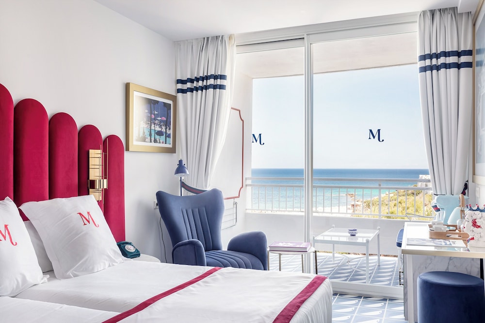 Hotel Mongibello Ibiza — Hotel rooms in Santa Eulalia, Balearic Islands