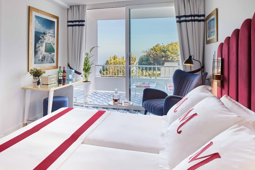 Hotel Mongibello Ibiza — Hotel rooms in Santa Eulalia, Balearic Islands