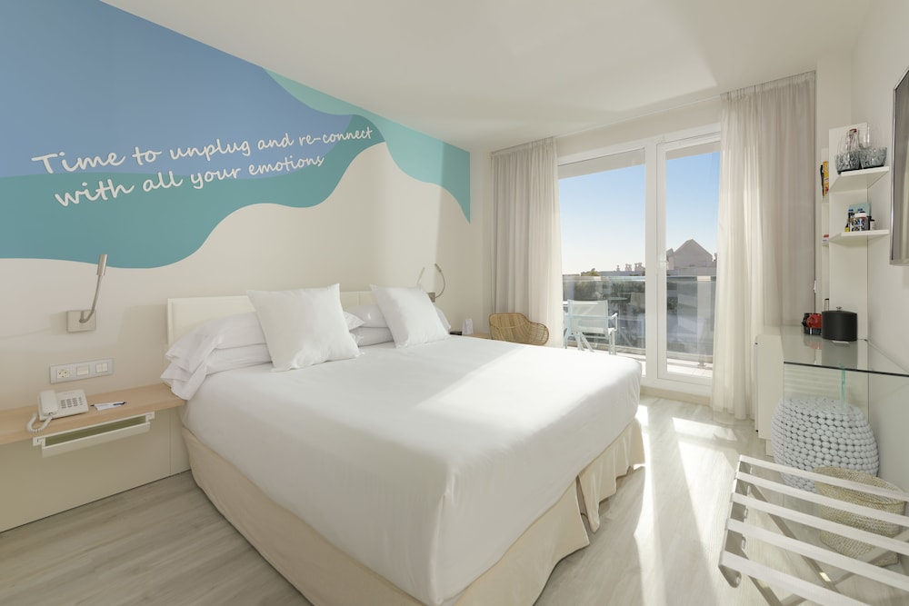 Amàre Beach Hotel Ibiza - Adults Recommended — Hotel rooms in San Antonio, Balearic Islands