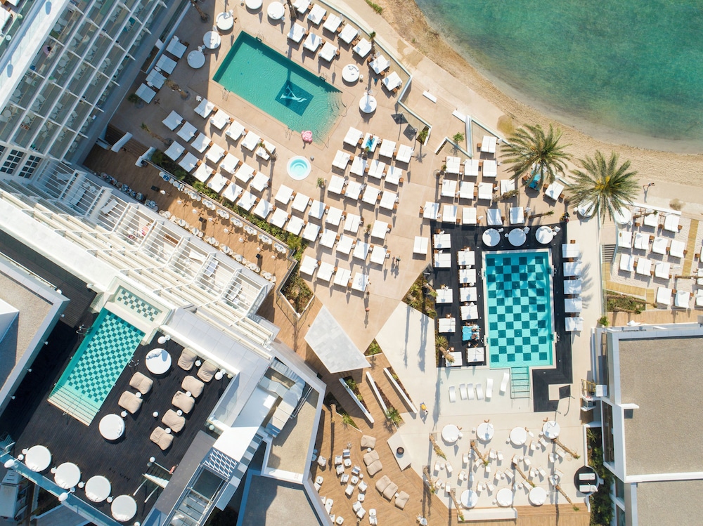 Amàre Beach Hotel Ibiza - Adults Recommended — Swimming pool in San Antonio, Balearic Islands