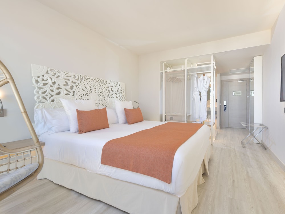 Amàre Beach Hotel Ibiza - Adults Recommended — Hotel rooms in San Antonio, Balearic Islands