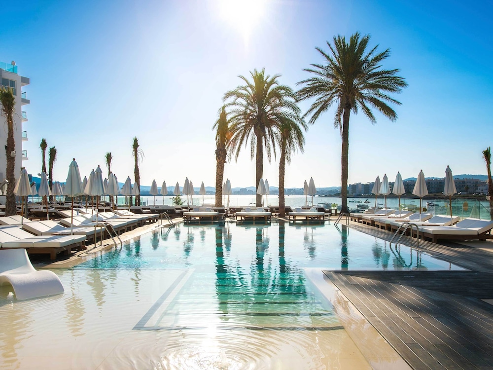 Amàre Beach Hotel Ibiza - Adults Recommended — Swimming pool in San Antonio, Balearic Islands