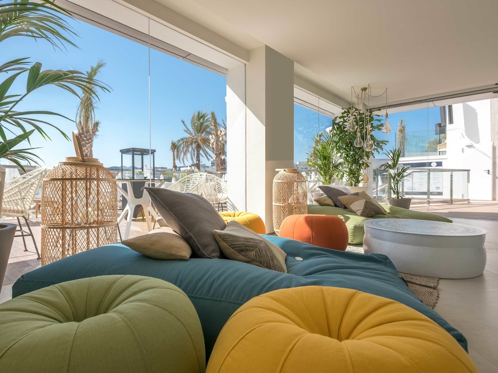 Amàre Beach Hotel Ibiza - Adults Recommended — Restaurant & bars in San Antonio, Balearic Islands