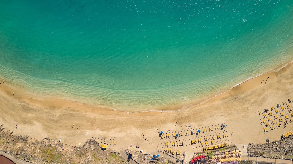 Grand Hyatt Lanzarote Playa Dorada Resort — Beach in Playa Blanca, Canary Islands