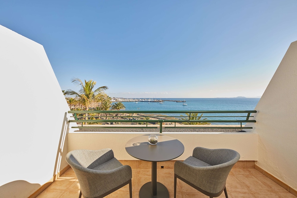 Grand Hyatt Lanzarote Playa Dorada Resort — Hotel rooms in Playa Blanca, Canary Islands