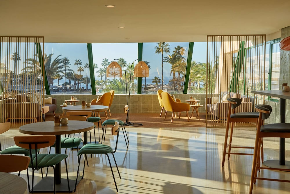 Grand Hyatt Lanzarote Playa Dorada Resort — Restaurant & bars in Playa Blanca, Canary Islands