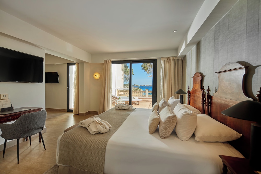 Secrets Mallorca Villamil Resort & Spa -Adults Only - Hyatt Inclusive Collection — Hotel rooms in Peguera, Balearic Islands
