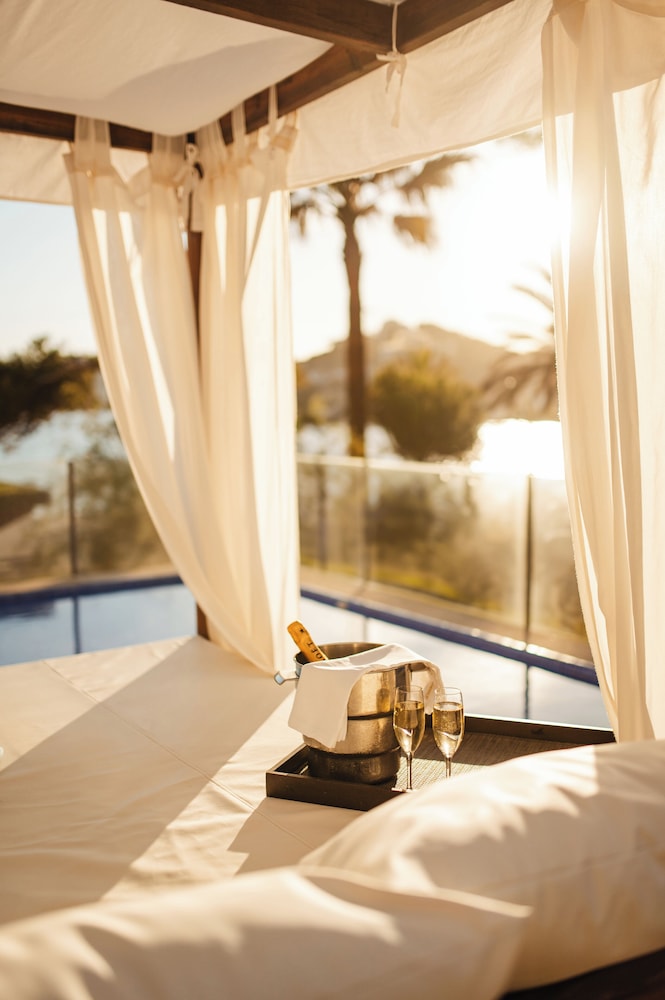 Secrets Mallorca Villamil Resort & Spa -Adults Only - Hyatt Inclusive Collection — Hotel rooms in Peguera, Balearic Islands