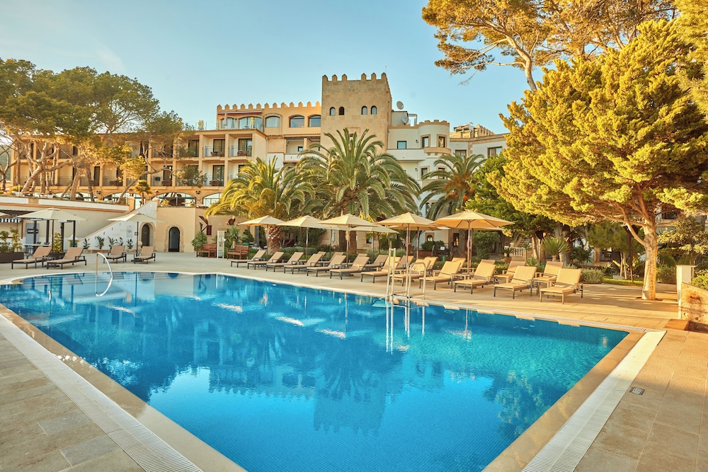 Secrets Mallorca Villamil Resort & Spa -Adults Only - Hyatt Inclusive Collection — Swimming pool in Peguera, Balearic Islands