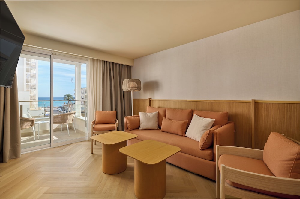 Hipotels Hotel Don Juan — Hotel rooms in Cala Millor, Balearic Islands