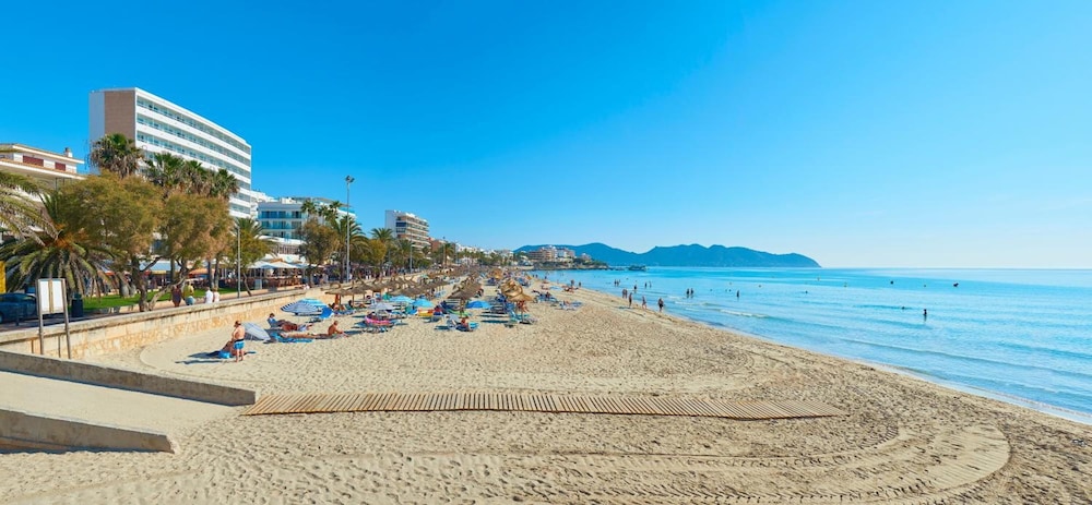 Hipotels Hotel Don Juan — Beach in Cala Millor, Balearic Islands