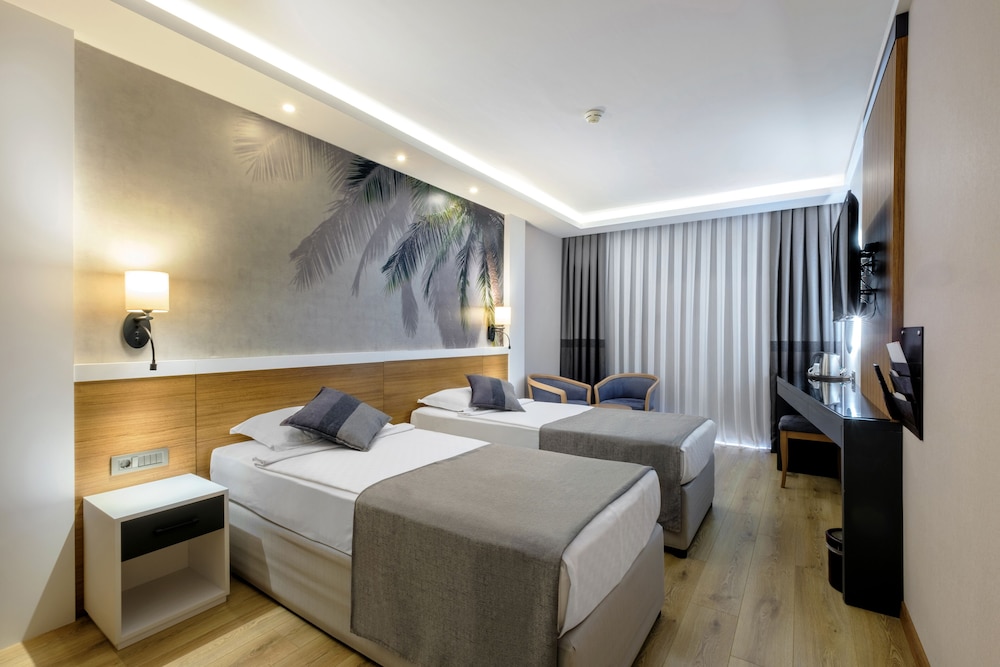 Alba Resort Hotel - Ultra All Inclusive — Hotel rooms in Side