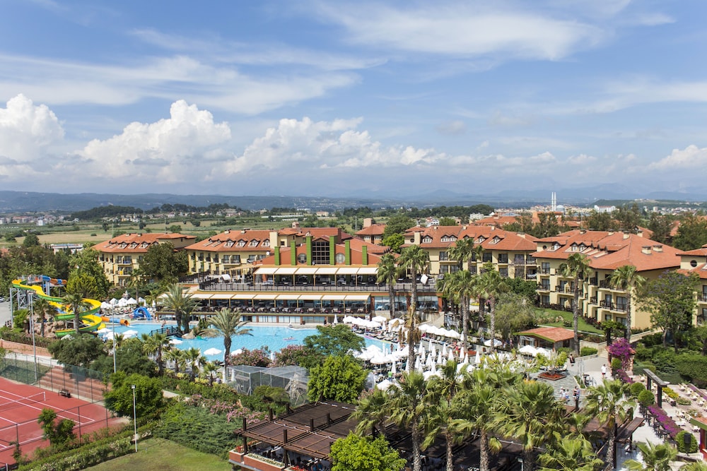 Alba Resort Hotel - Ultra All Inclusive — Swimming pool in Side