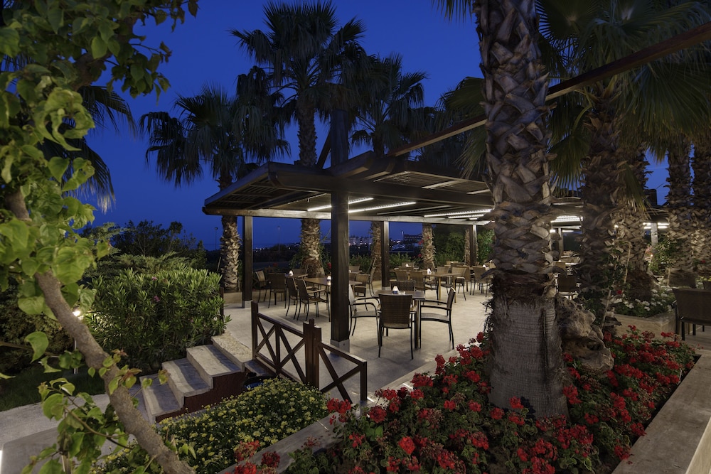 Alba Resort Hotel - Ultra All Inclusive — Restaurant & bars in Side