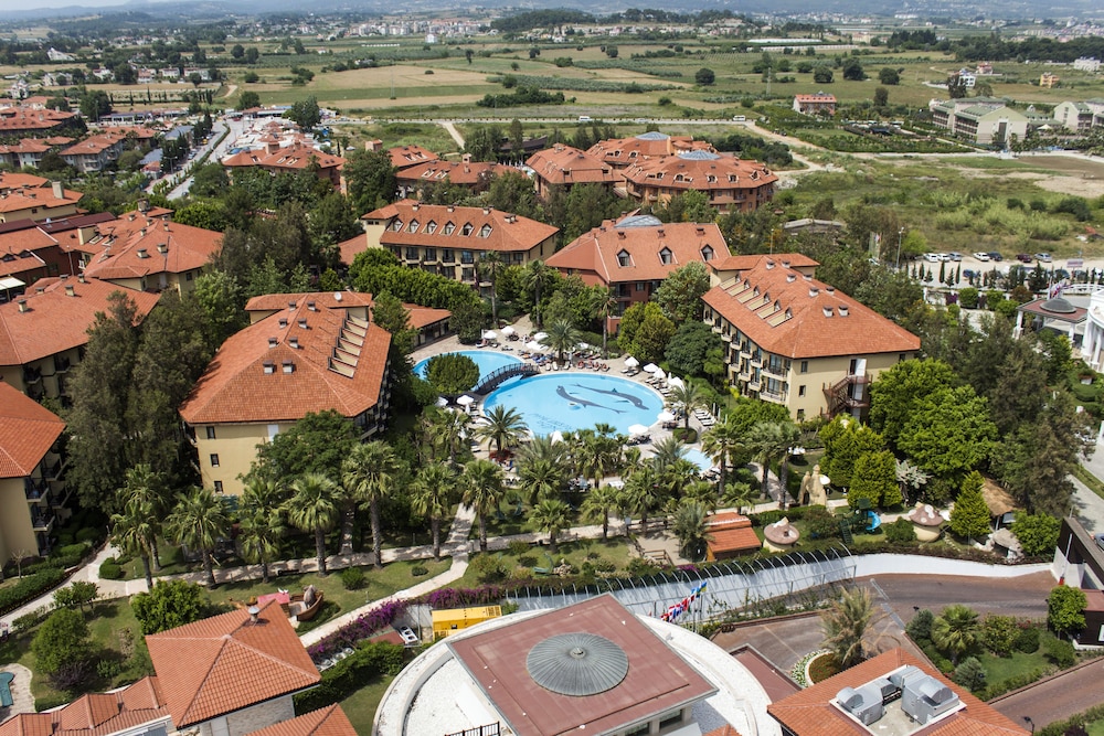 Alba Resort Hotel - Ultra All Inclusive — Swimming pool in Side
