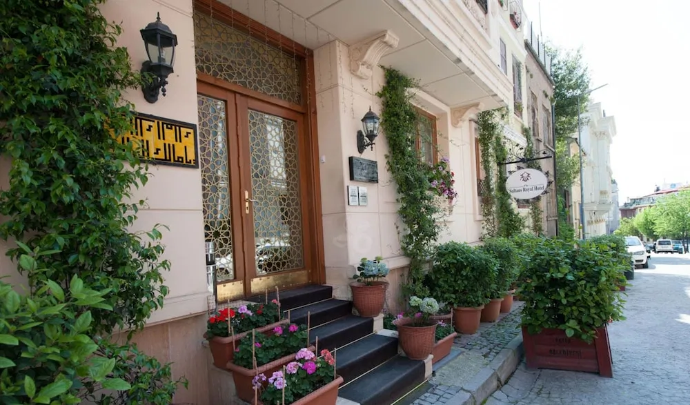 Sultans Royal Hotel