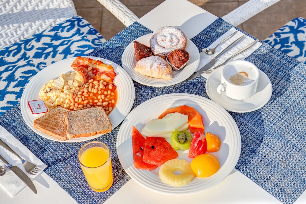 Hoposa Hotel Niu — Restaurant & bars in Puerto Pollensa, Balearic Islands