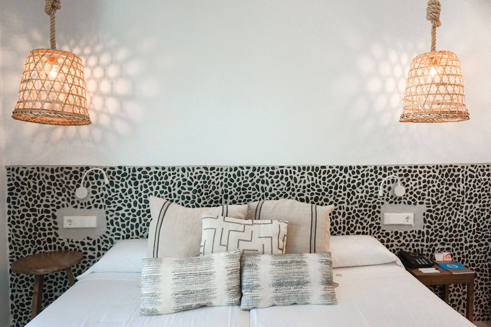 Hoposa Pollentia - Adults Only — Hotel rooms in Puerto Pollensa, Balearic Islands