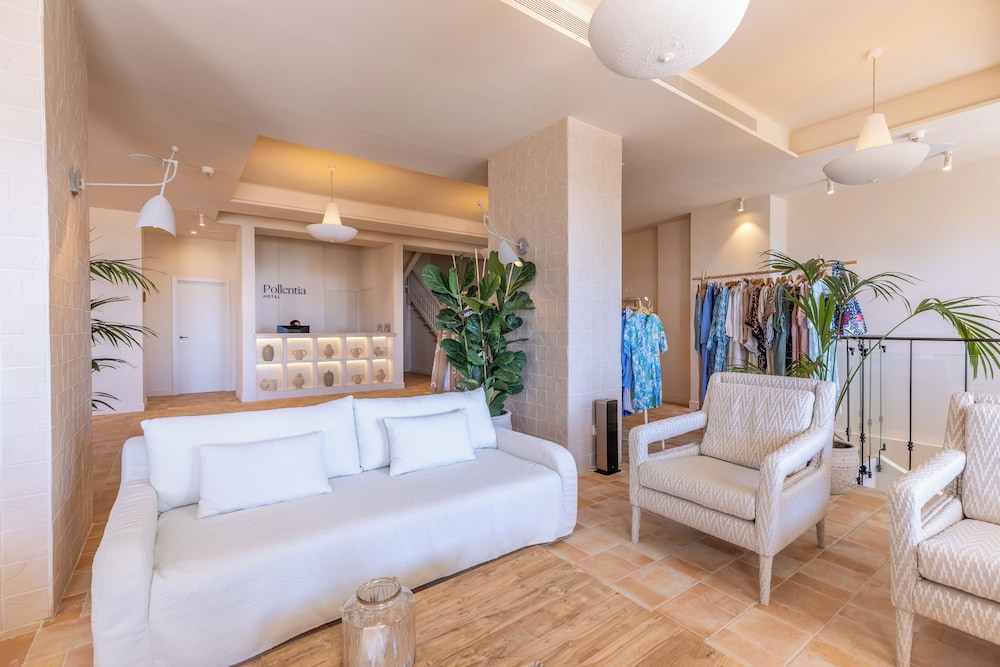 Hoposa Pollentia - Adults Only — Hotel rooms in Puerto Pollensa, Balearic Islands