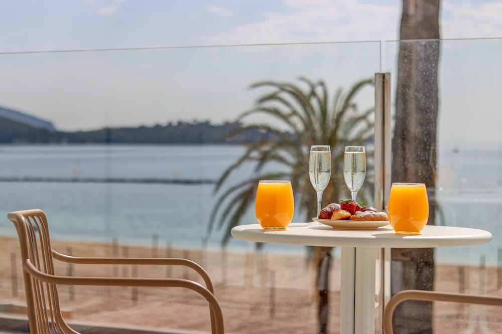 Hoposa Pollentia - Adults Only — Hotel rooms in Puerto Pollensa, Balearic Islands