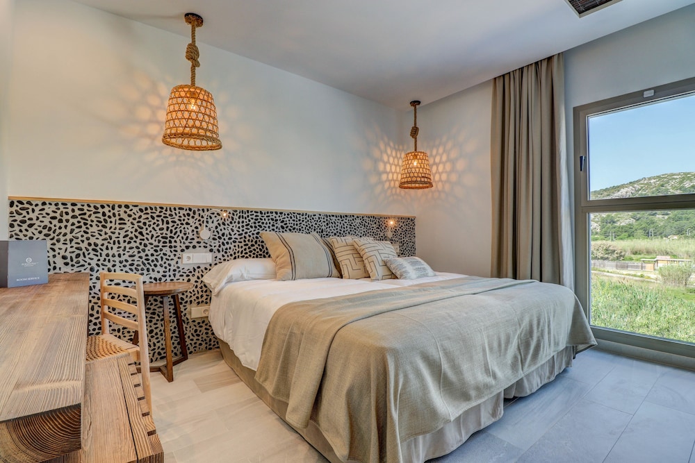 Hoposa Pollentia - Adults Only — Hotel rooms in Puerto Pollensa, Balearic Islands