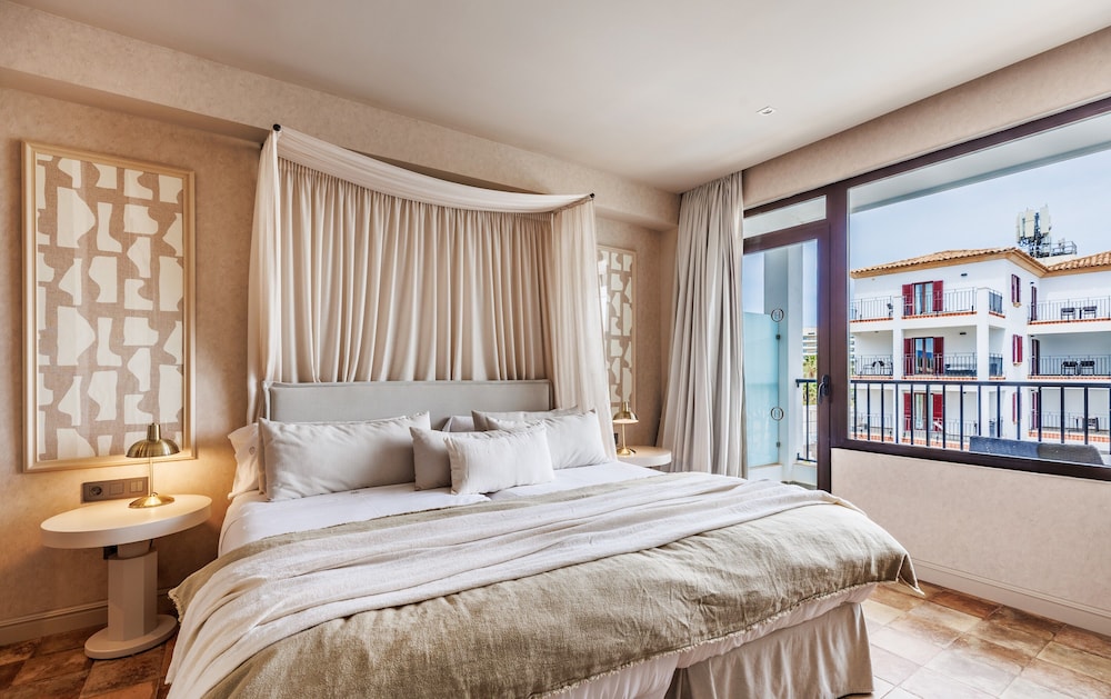 Hoposa Uyal — Hotel rooms in Puerto Pollensa, Balearic Islands