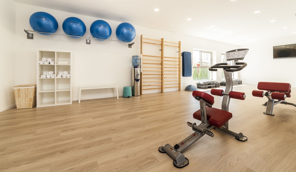 Hoposa Uyal — Sports & recreation in Puerto Pollensa, Balearic Islands