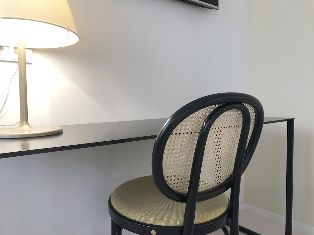 Fonda Llabres Hostal Boutique — Hotel rooms in Alcudia, Balearic Islands