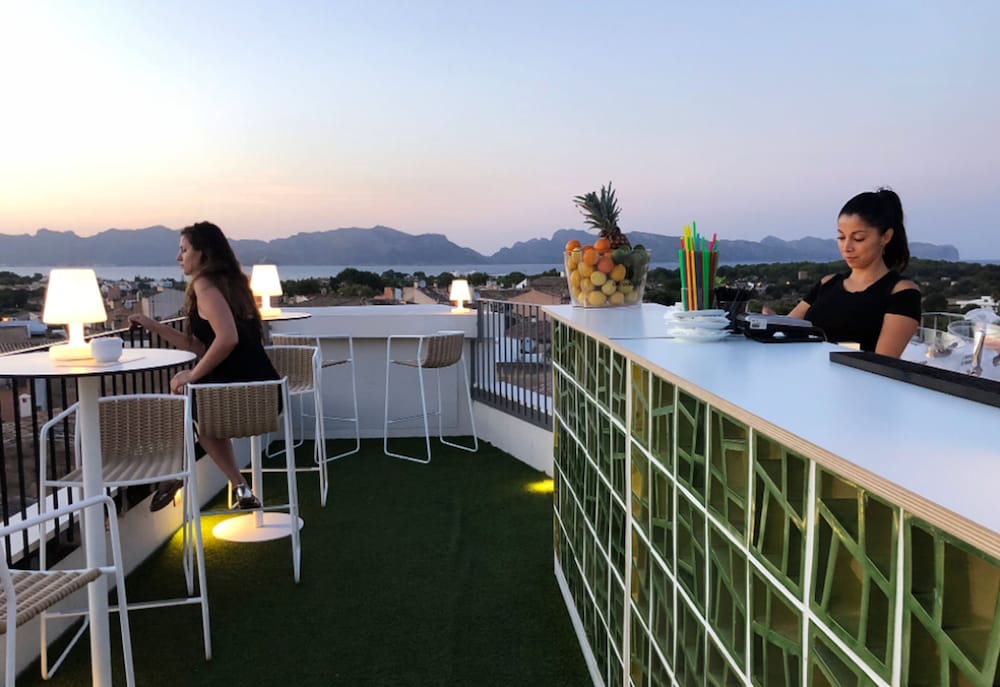 Fonda Llabres Hostal Boutique — Restaurant & bars in Alcudia, Balearic Islands