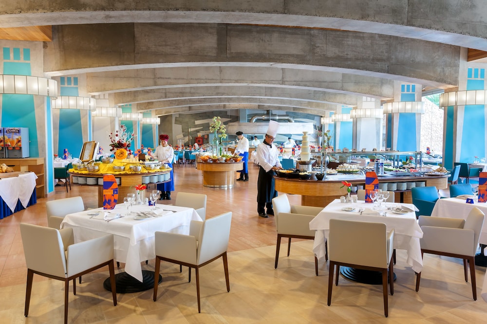 MUR Hotel Faro Jandía — Restaurant & bars in Esquinzo, Canary Islands