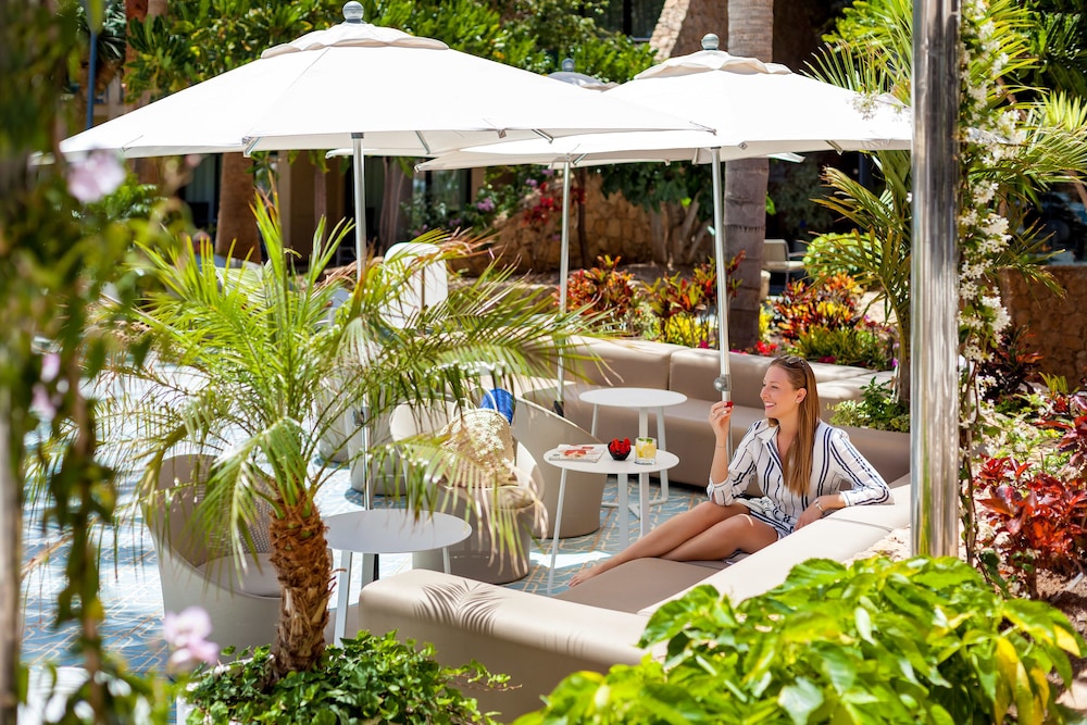 MUR Hotel Faro Jandía — Restaurant & bars in Esquinzo, Canary Islands