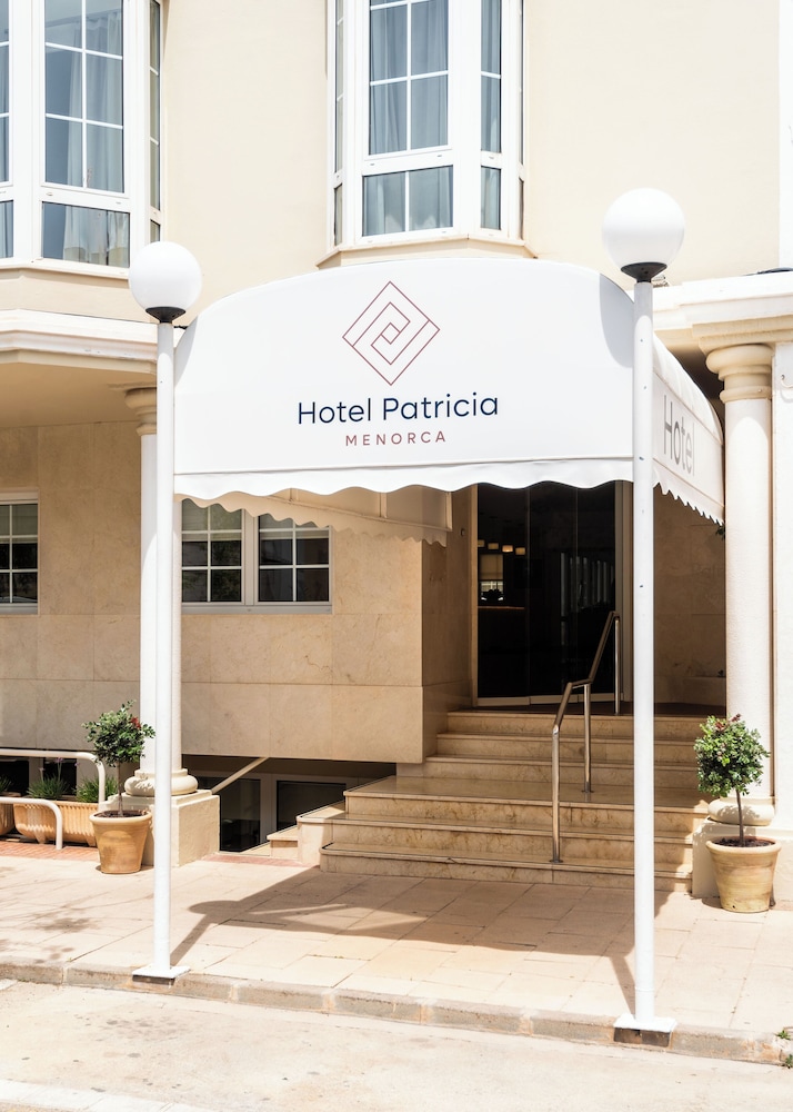 Hotel Patricia Menorca — Hotel building in Ciutadella de Menorca, Balearic Islands