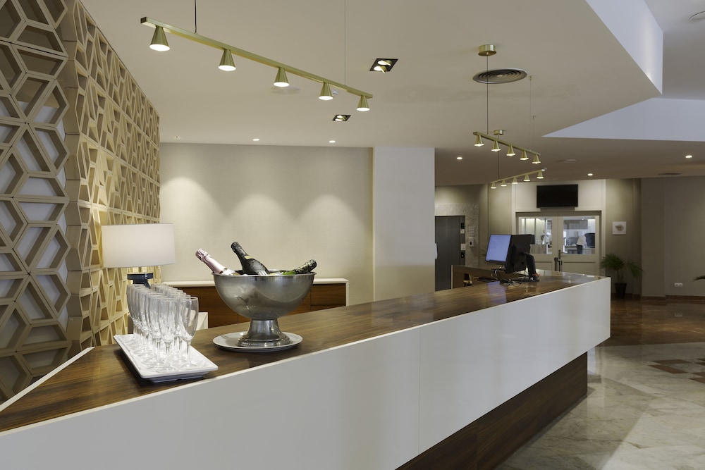 Alua Illa de Menorca - Hyatt Inclusive Collection — Restaurant & bars in S'Algar, Balearic Islands